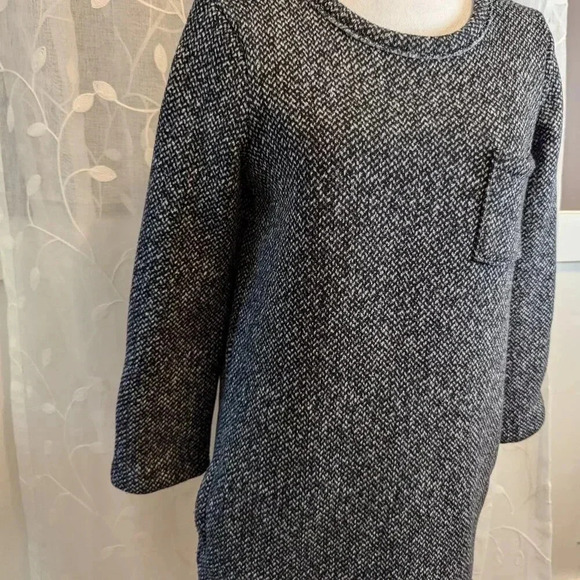 Gap Black/White Tweed Pattern Dress, Fleece feel inside, Size S - Picture 3 of 7